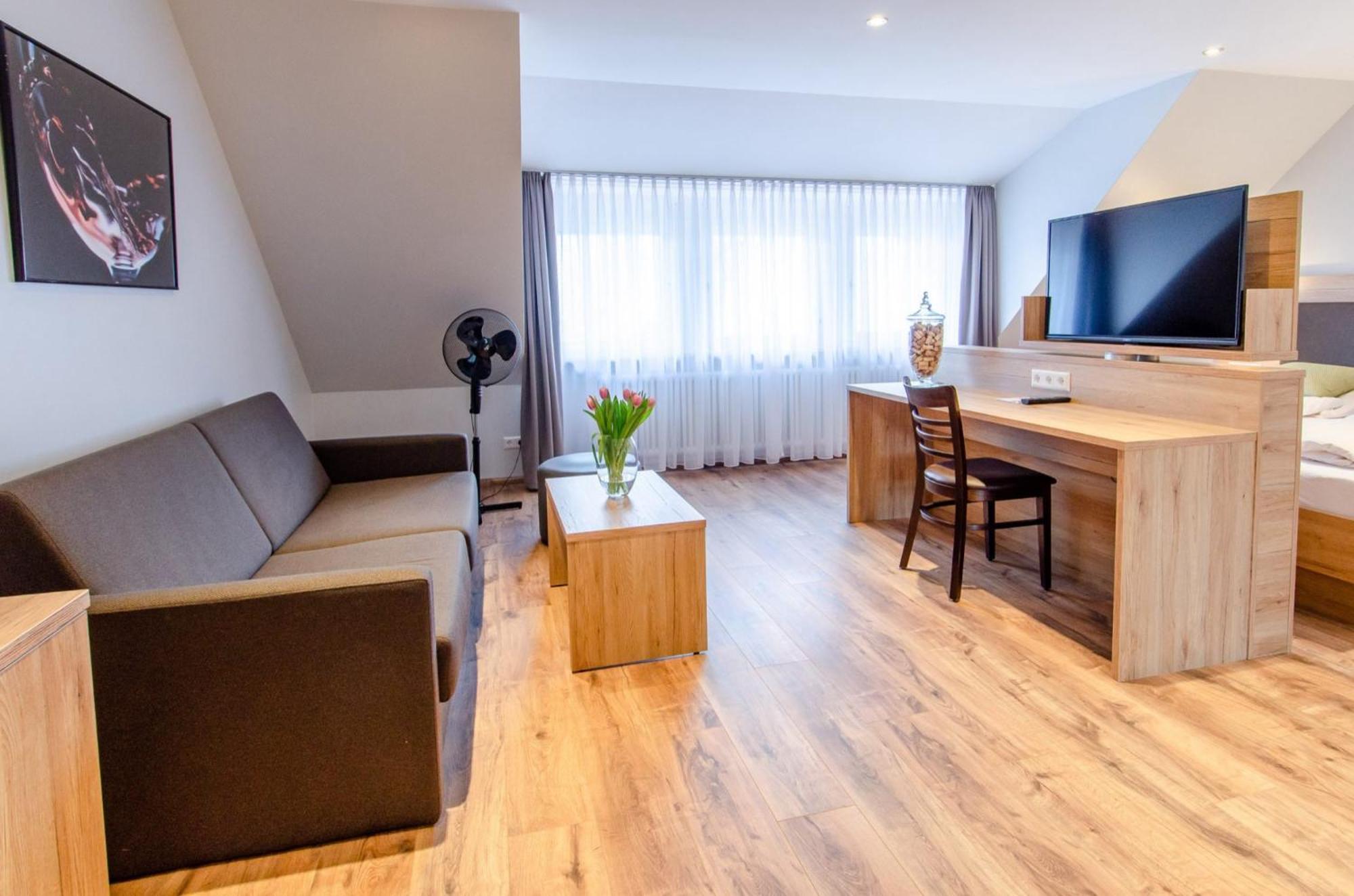 Appartements 'In Vino Veritas' Хаслах им Кинцихтал Екстериор снимка